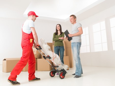 Preparing for a move with a man with van in Bermondsey